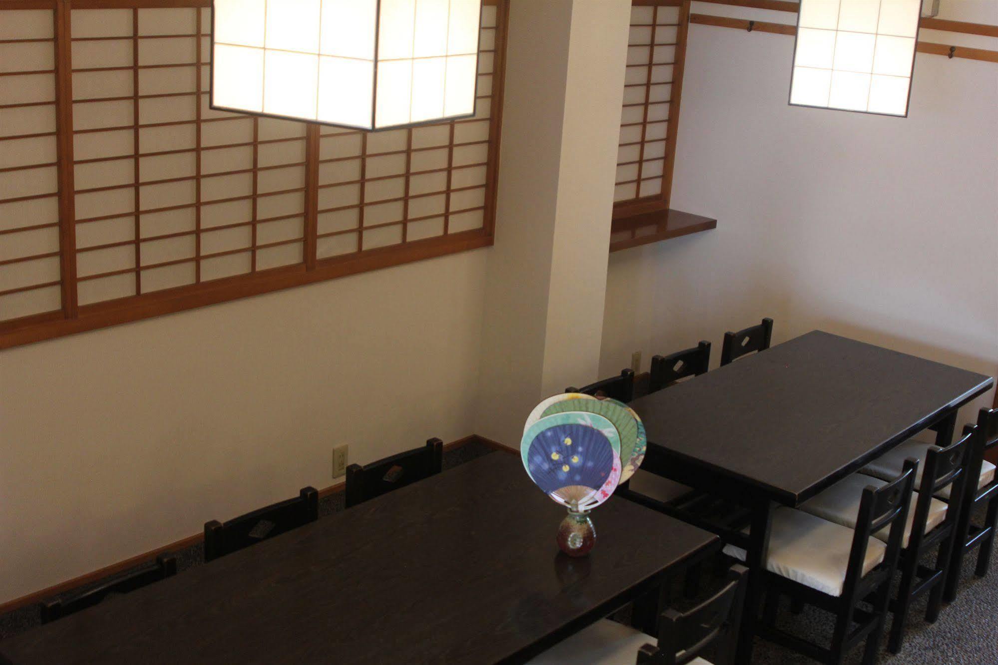 Shaq Bighouse Hostel Kanazawa Exterior photo